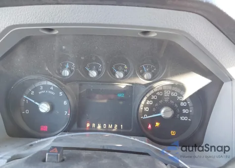 2015 Ford F-250 Xl из США, поврежденный, VIN 1FT7X2B68FEA10715